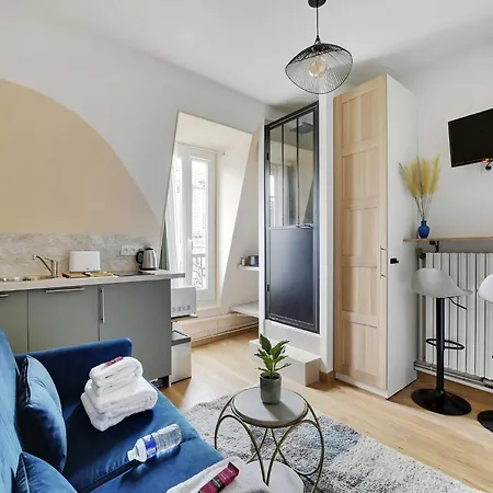 Bright - 2p - Trocadero *