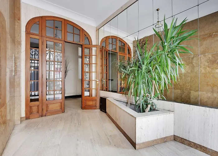 Bright - 2p - Trocadero פריז